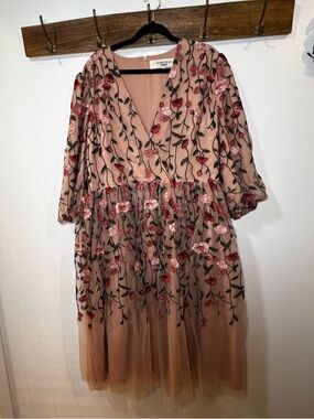 JessaKae Pink Blush Floral Embroidered Midi Dress. Worn Once! Like New!